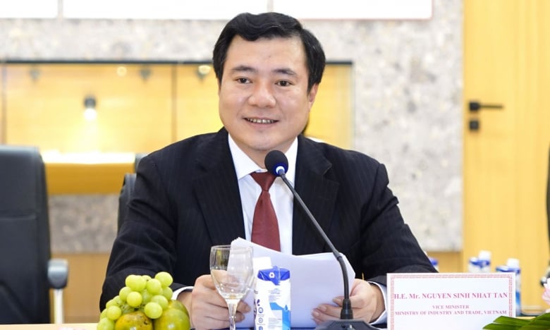 Thứ trưởng Bộ Công Thương phản hồi gì về thông tin Bộ sẽ quản lý lại 6 tập đoàn lớn EVN, PVN, TKV và Petrolimex?