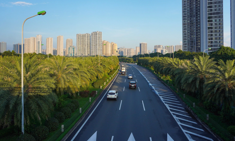 Quốc hội phê chuẩn mục tiêu tăng trưởng năm 2025 trên 8%, nới nợ công lên 5%/GDP
