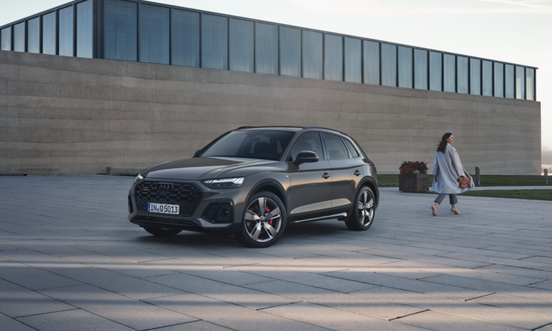Xe sang Mercedes, BMW, Lexus tăng trưởng ì ạch: Khi nhóm khách hàng siêu giàu chuyển dịch 'gu'