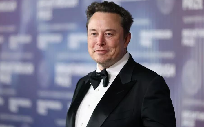 Elon Musk cam kết sẽ đưa robot lên sao Hỏa vào năm 2026