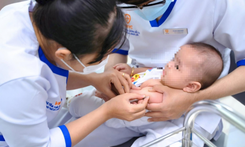 Hậu quả nặng nề khi tin vào “bác sĩ Google”
