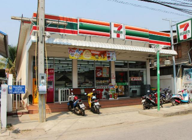Sẽ có cuộc đua giữa Vinmart+ và 7-Eleven?