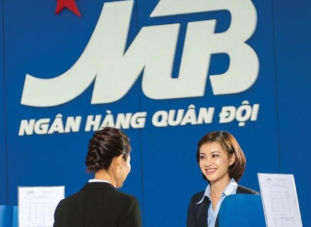 Vietcombank bán cổ phiếu MBB giá rẻ, Viettel và SCIC đứng ngoài 'chầu rìa'?