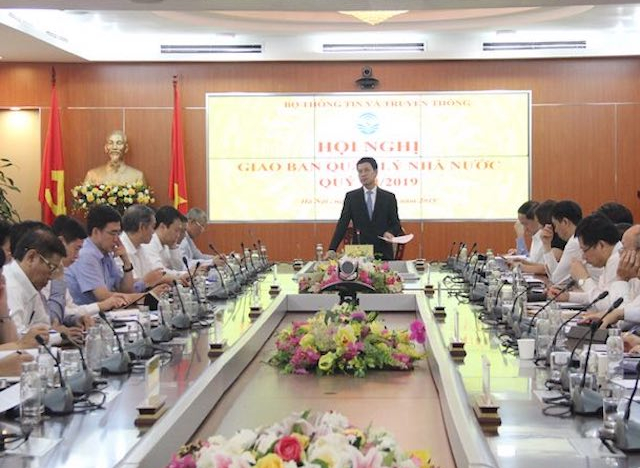 Bộ trưởng Bộ TT&TT yêu cầu đẩy nhanh tiến độ cắt sóng 2G, sớm phủ sóng 5G