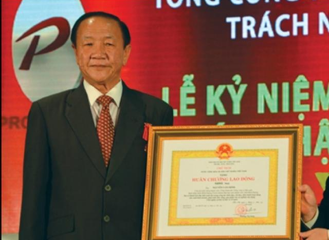 Chủ tịch TCT Bình Dương từ chức sau ‘lùm xùm’ chuyển nhượng đất công
