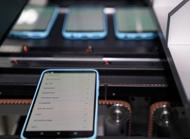 Trí tuệ Việt trên hệ điều hành VOS của Vsmart
